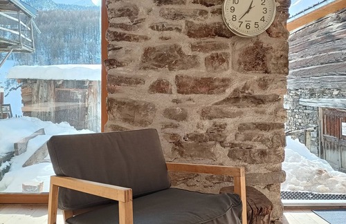 Crevoux Chalet De Esquí | Renovated sheepfold near the slopes ideal for 2 families
