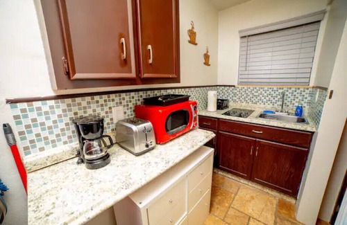 Oak Ridge Casa | Renovated studio/8min Universal/15 Disney/10 Dtown