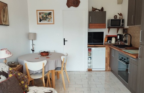 Greolieres les Neiges Apartamento | Renovated studio fully equipped 4/5 sleeps Gréolières les Neiges 1400