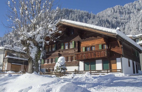 Adelboden Apartamento | Apartamento de 1 habitación recientemente renovado para 2 personas, en el centro del pueblo de Adelboden.