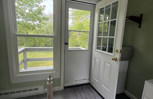 Boothbay Cabina | Renovated The Driftwood Cabin at White Anchor Inn