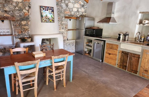 Livadi Casa | Renovated traditional Greek house with sea view! Beaches nearby!