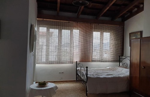 Aliverion Casa | Renovated traditional house in Evia, Greece