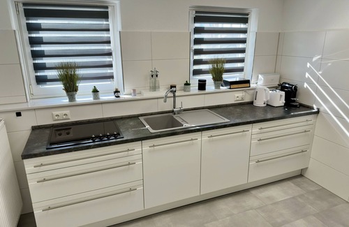 Minden Apartamento | Renovierte & Voll Möblierte Wohnung für 7 Personen
