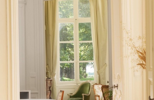 Grainville Otro | Rent a beautiful chateau with 28 beds, swimming pool and tennis