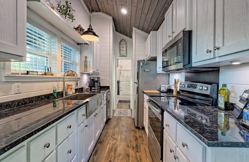 Franklin Casa | Rent all 3 tiny houses for a fun getaway with family or friends!