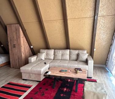 Shkoder County Casa | Rent Cabin Miri
