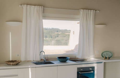 Civitanova Marche Villa | Rent exclusive Villa Nontiscordar with pool in Marche