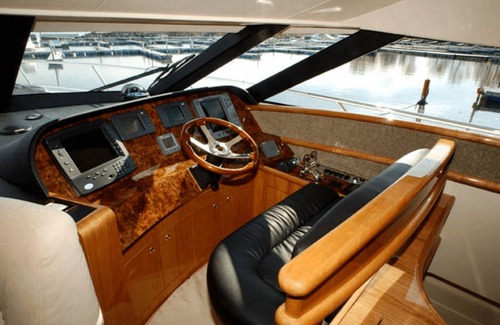 Split Alquiler De Eote | Rent motor yacht neptunus 56 fly in Split Croatia