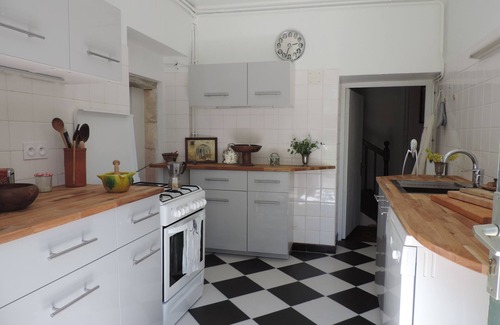 Villeneuve d'Aveyron Casa | Alquiler casa de familia Villeneuve d'Aveyron