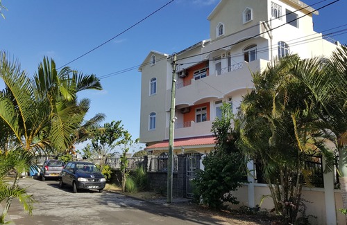 Calebasses Apartamento | Alquile un piso con cocina a 250 m de Trou aux biches y a 500 m de la playa de MonChoisy
