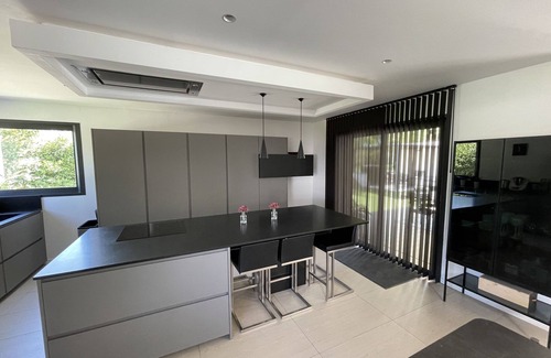 Cabries Villa | Nueva villa de arquitecto en alquiler Aix en Provence (Cabries) para 8 personas