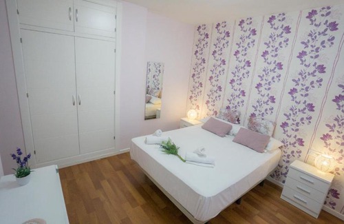 Los Remedios Apartamento | RentalSevilla Paraíso en Triana