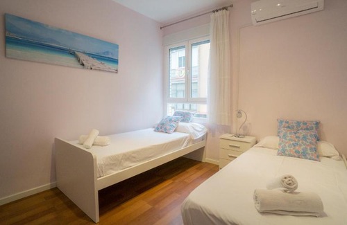 Los Remedios Apartamento | RentalSevilla Paraíso en Triana