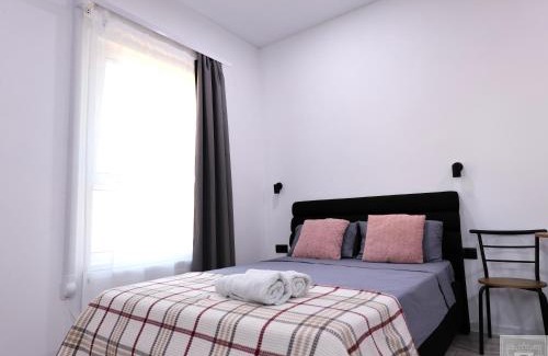 Chisinau Apartamento | RentHouse Apart-Hotel Room #14