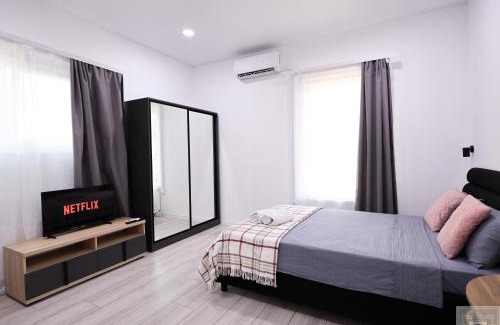 Chisinau Apartamento | RentHouse Apart-Hotel Room #14