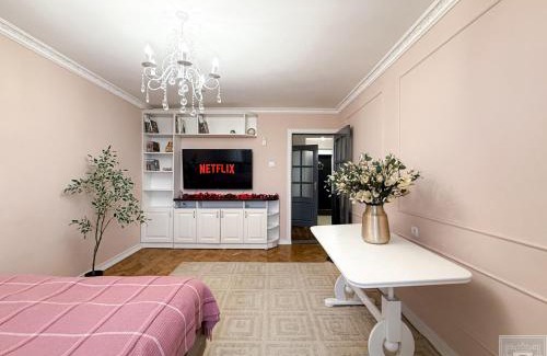 Chisinau Apartamento | RentHouse Apartments Harmony