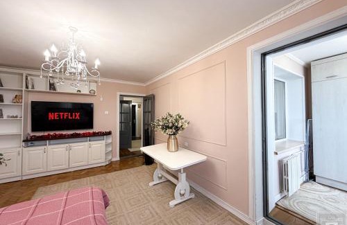 Chisinau Apartamento | RentHouse Apartments Harmony