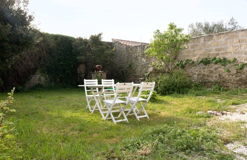 Bouin Casa | El alquiler de una casa de la familia y el jardín en un pueblo de la costa de Vendée
