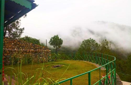 Ranikhet Complejo | Renz Himalayan Retreat