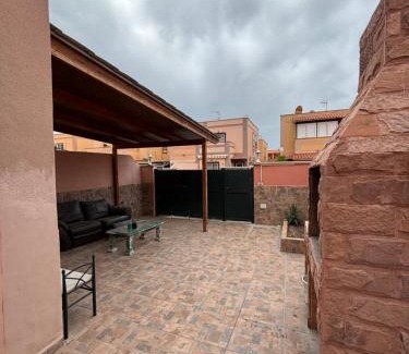 Las Rosas Casa | REOLA Home