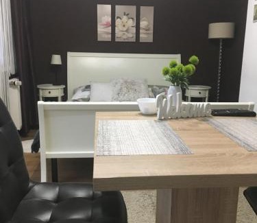 Osijek Apartamento | REoN Apartment, Osijek - self CHECK IN