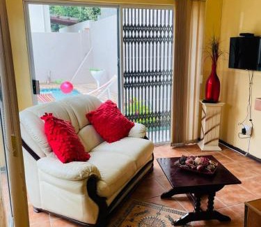 King William's Town Casa | Repose 2 Chill Zone Cottage