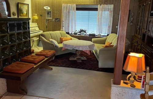 Schweinfurt Apartamento | Repräsentative unterfränkische Bauern-Wohnung