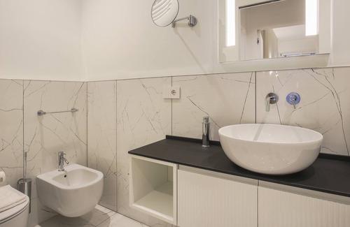 Porta Nuova Apartamento | Repubblica Suite Ii-hosted by Sweetstay