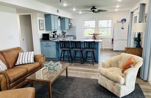 Mexico Beach Casa | Request snowbird rates today! Close to the beach, no crowds, no traffic!
