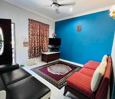 Lubok Buaya Hotel | Rerama Homestay Langkawi 5 minutes driving to Chenang Beach, kitchen, Wifi, parking, village vibes