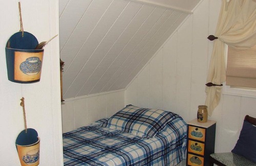 Luray Chalet De Esquí | ¡Lo único que falta es usted! Nueva bañera de hidromasaje. Acceso al río. Aislado.
