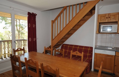 Besse-et-Saint-Anastaise Apartamento | Residence le bois de la reine *** - Apartamento dúplex 3 habitaciones cabina 6/8 pers