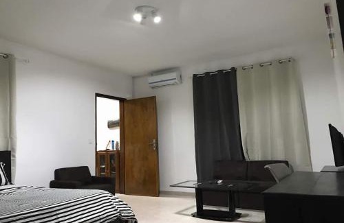 Dakar Apartamento | RESIDENCE ADSL Studio MTN