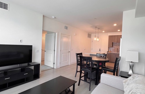Otay Ranch Apartamento | Residence at Cota Vera: Stylish 1BR Haven with Top-Tier Amenities in Chula Vista
