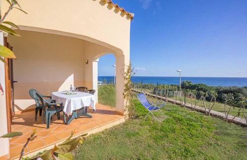 Baia Sant'Anna Apartamento | residence baia sant anna con piscina