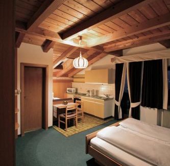 Fie allo Sciliar Apartamento | Residence Baumgartner