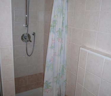 Riva del Garda Apartamento | Residence Cascata Varone