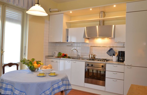 Lazise Old Town Casa | Residencia Corsocangrande25 - limonaia apartamento de 90 metros cuadrados.