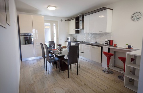Calmasino Casa | Residence Gli Agrumi del Garda, 5 minutes from Lake Garda