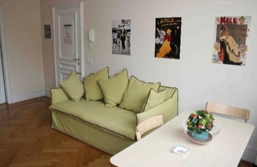 Historical Center Apartamento | Residence gli Angioini srl