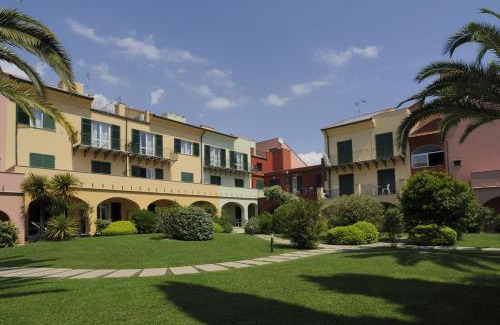 Loano Casa | Residence i Cormorani