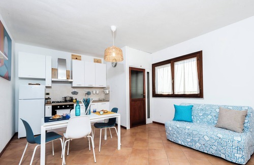 Porto Pozzo Apartamento | Residence I Mirti n. 8, Porto Pozzo, Italy