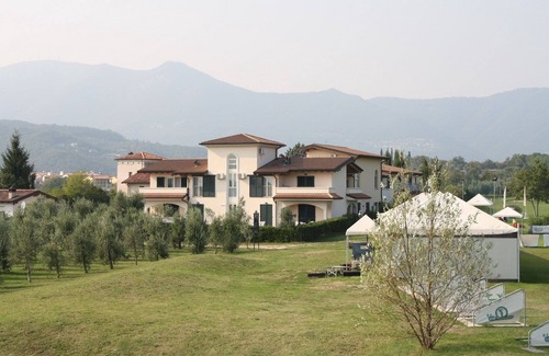 Cunettone-villa Casa | RESIDENCE IL COLOMBARO ~ THREE-ROOM APARTMENT B15