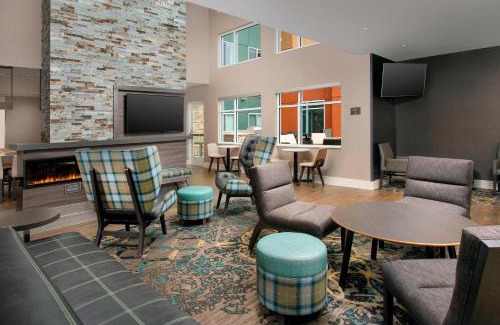 Dupont Hotel | Residence Inn by Marriott Denver Airport/Convention Center