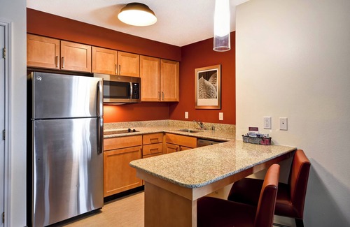 Beavercreek Hotel | Residence Inn by Marriott Dayton Beavercreek