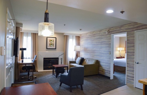 La Mirada Hotel | Residence Inn by Marriott La Mirada