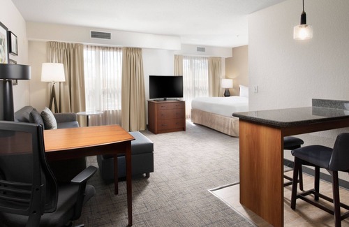 Rogers Hotel | Residence Inn by Marriott Rogers
