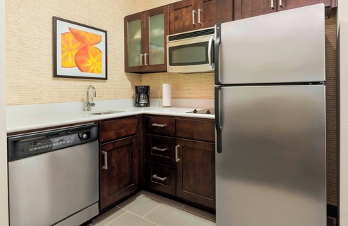 Savannah Hotel | Residence Inn by Marriott Savannah Midtown