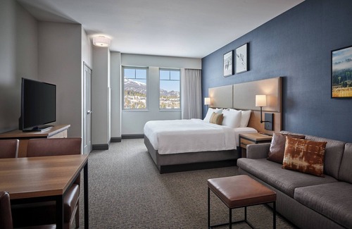 Big Sky Hotel | Residence Inn by Marriott Big Sky/The Wilson Hotel